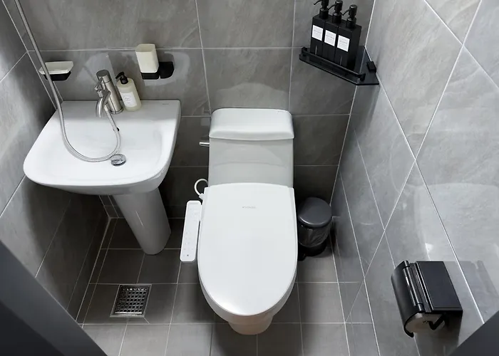 Hue 4 Queen Beds 2 Bath 8pax Near Kspo Dome * Seoel