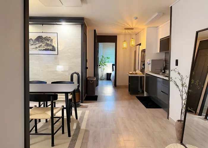 Hue 4 Queen Beds 2 Bath 8pax Near Kspo Dome *